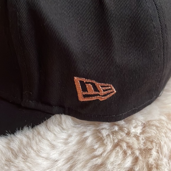 NWT New Era Rose gold LA Dodgers hat black cap adjustable Los Angeles li… - Picture 6 of 6